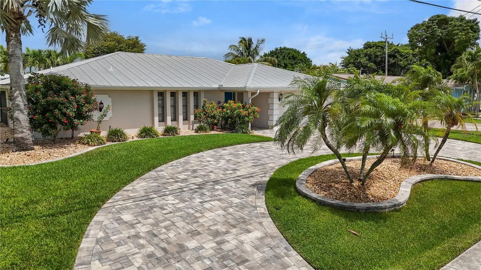 5215 Pelican Boulevard, FL