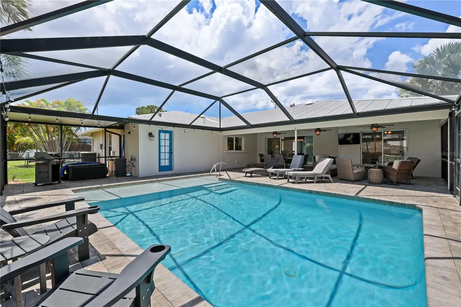 5215 Pelican Boulevard, FL
