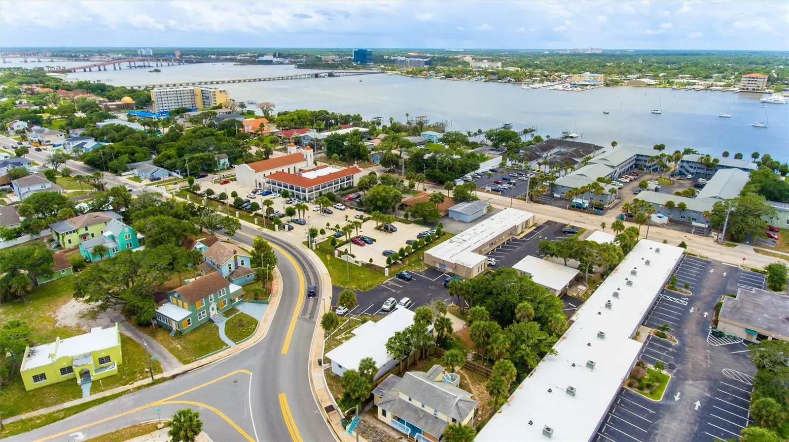 419 Peninsula Drive, FL