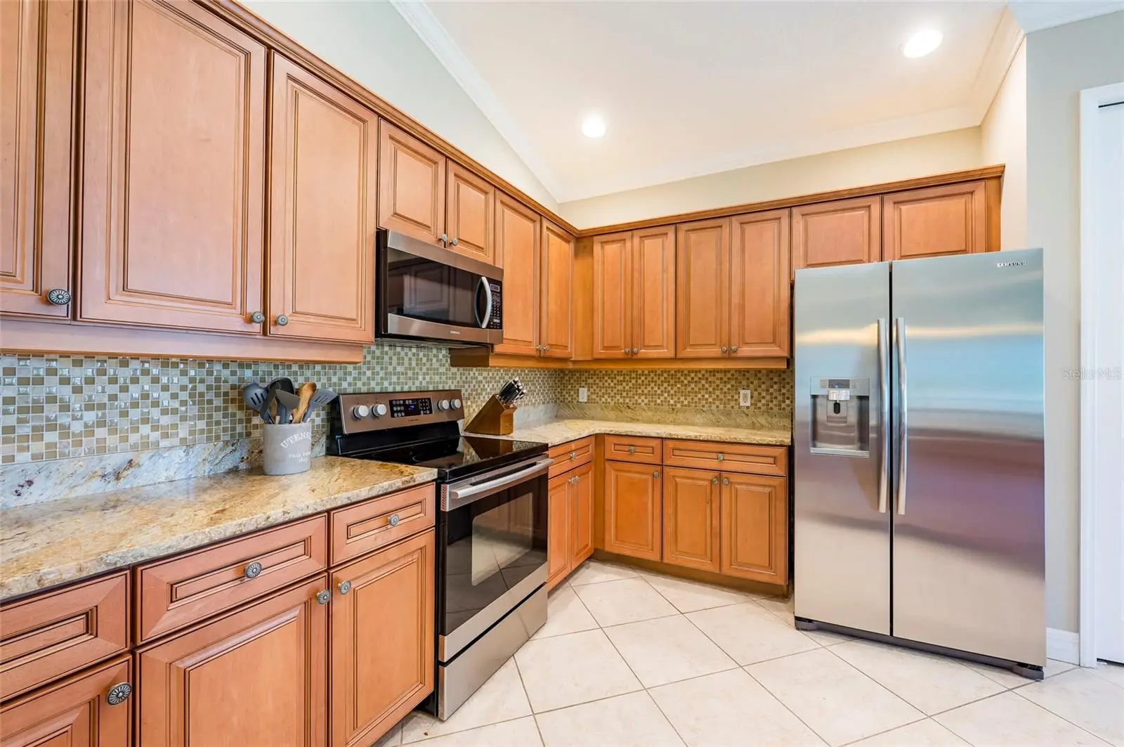 9453 Discovery Terrace, FL