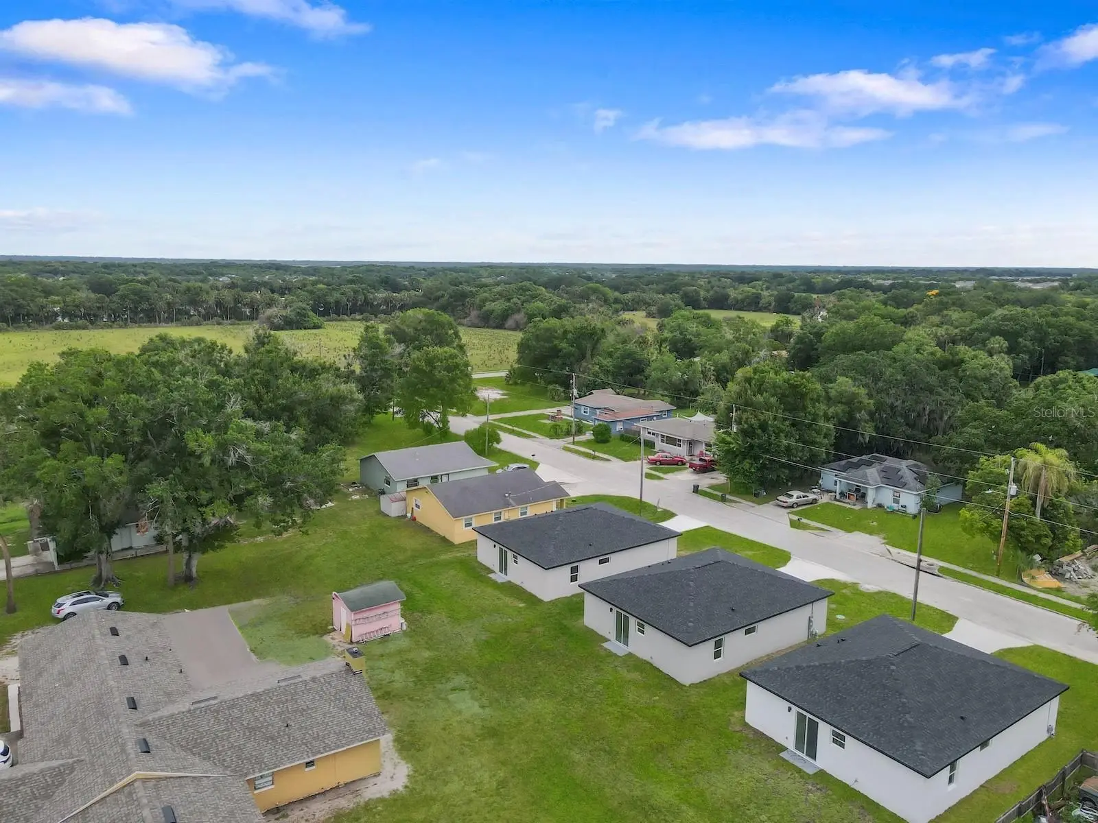2048 Dixie Avenue, FL