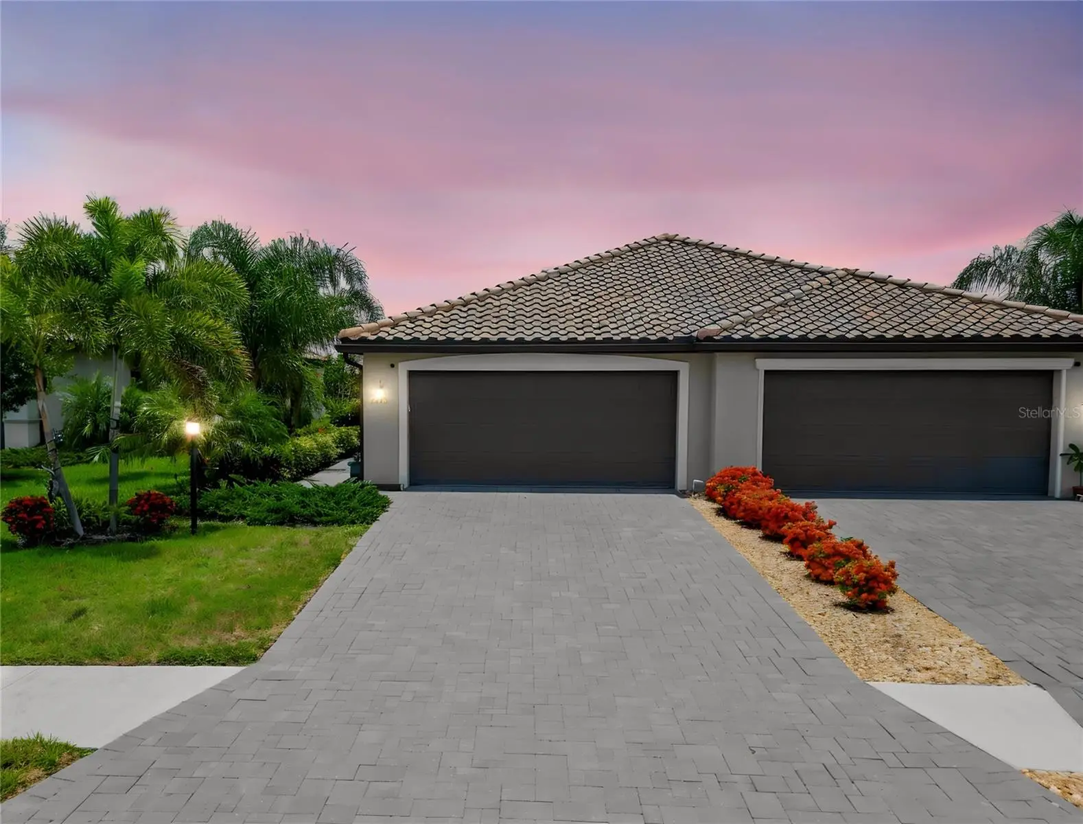 5323 White Sand Cove, FL