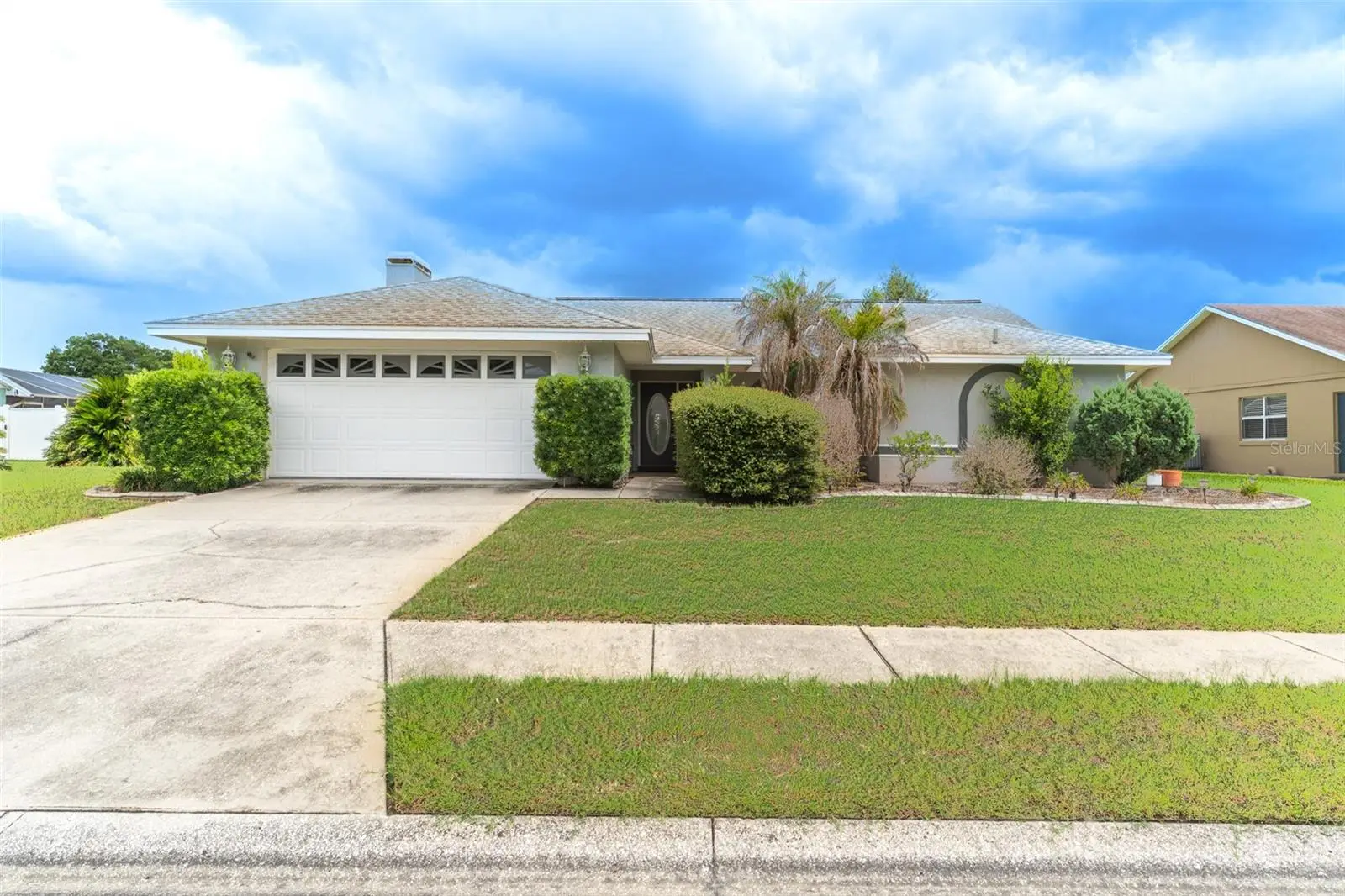699 Hunters Run Boulevard, FL