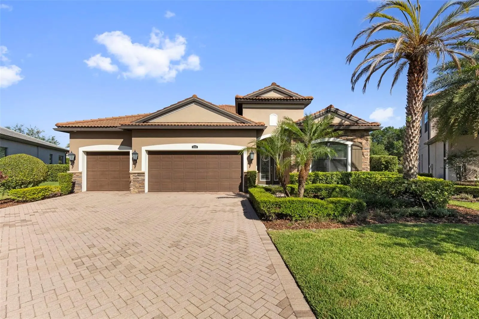 5134 Lakecastle Drive, FL