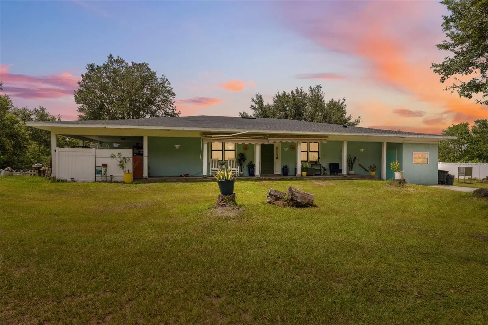 4527 Redcoat Drive, FL