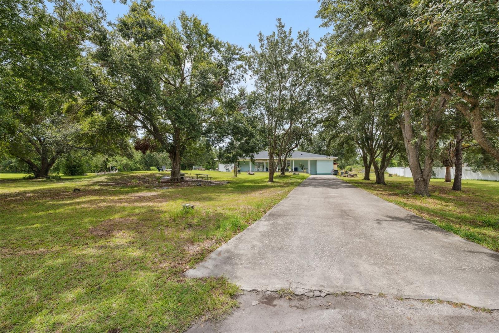 4527 Redcoat Drive, FL