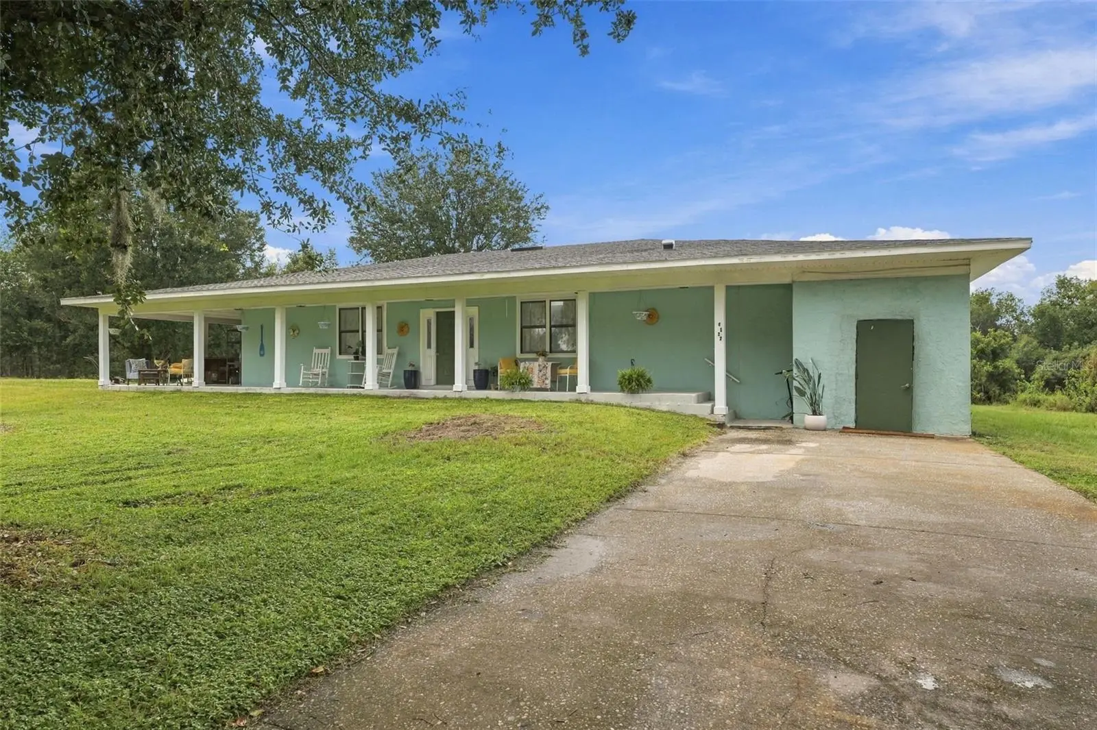 4527 Redcoat Drive, FL
