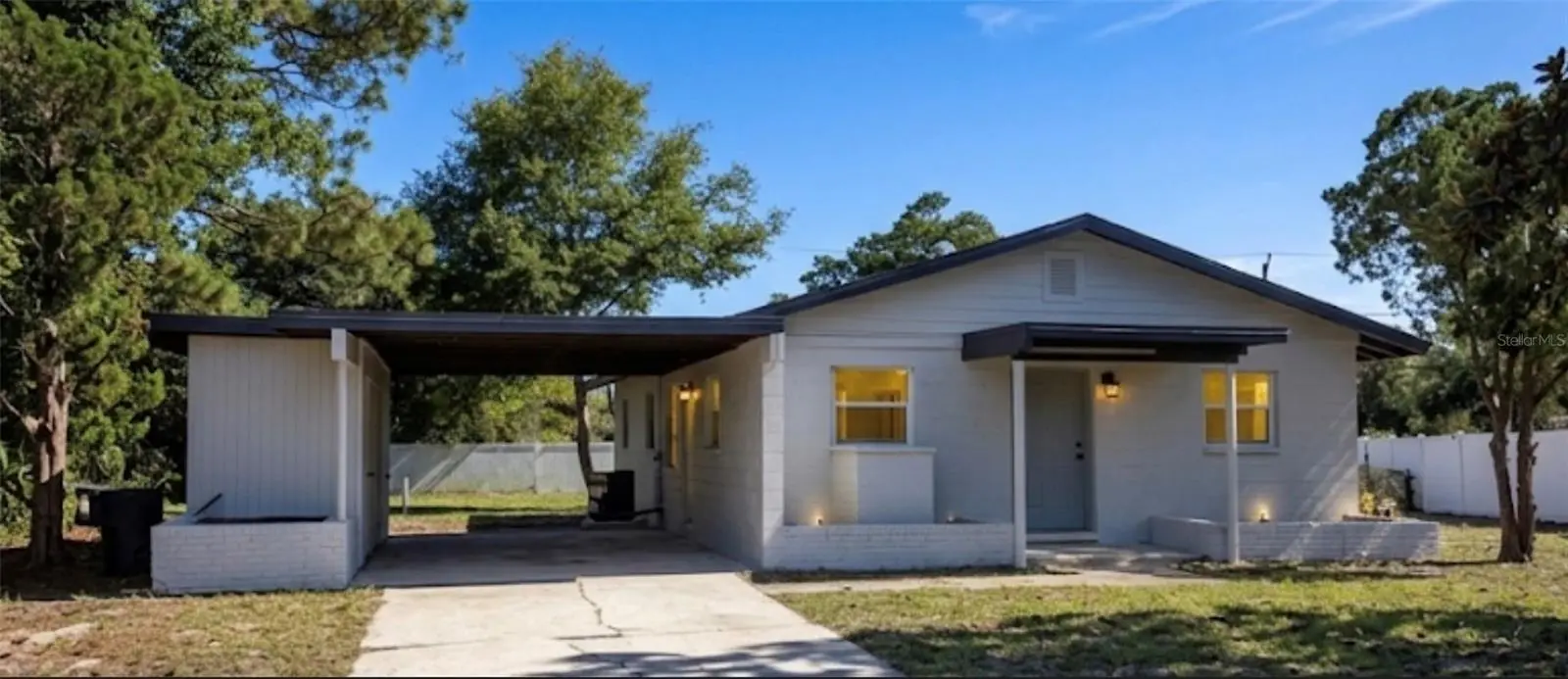 1011 Montclair Road, FL