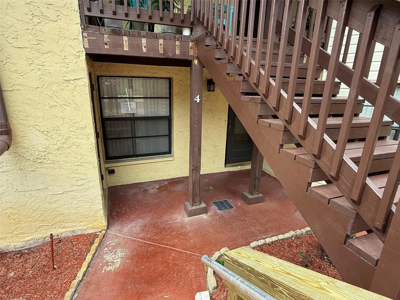 8621 Shadblow Court, FL