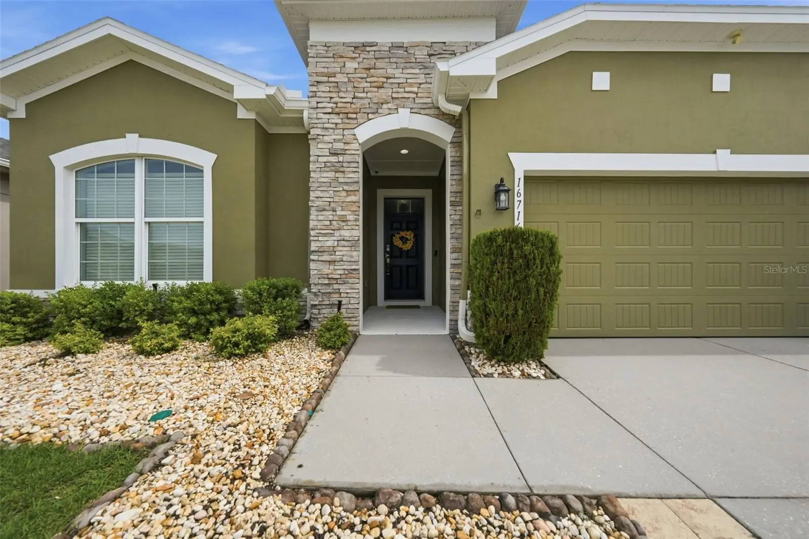 16716 Abbey Hill Court, FL