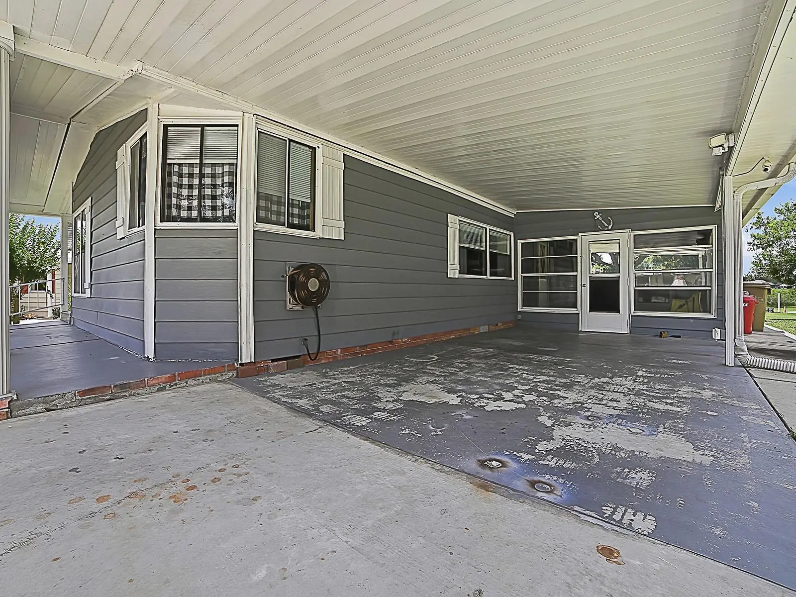 25035 Bellevue, FL