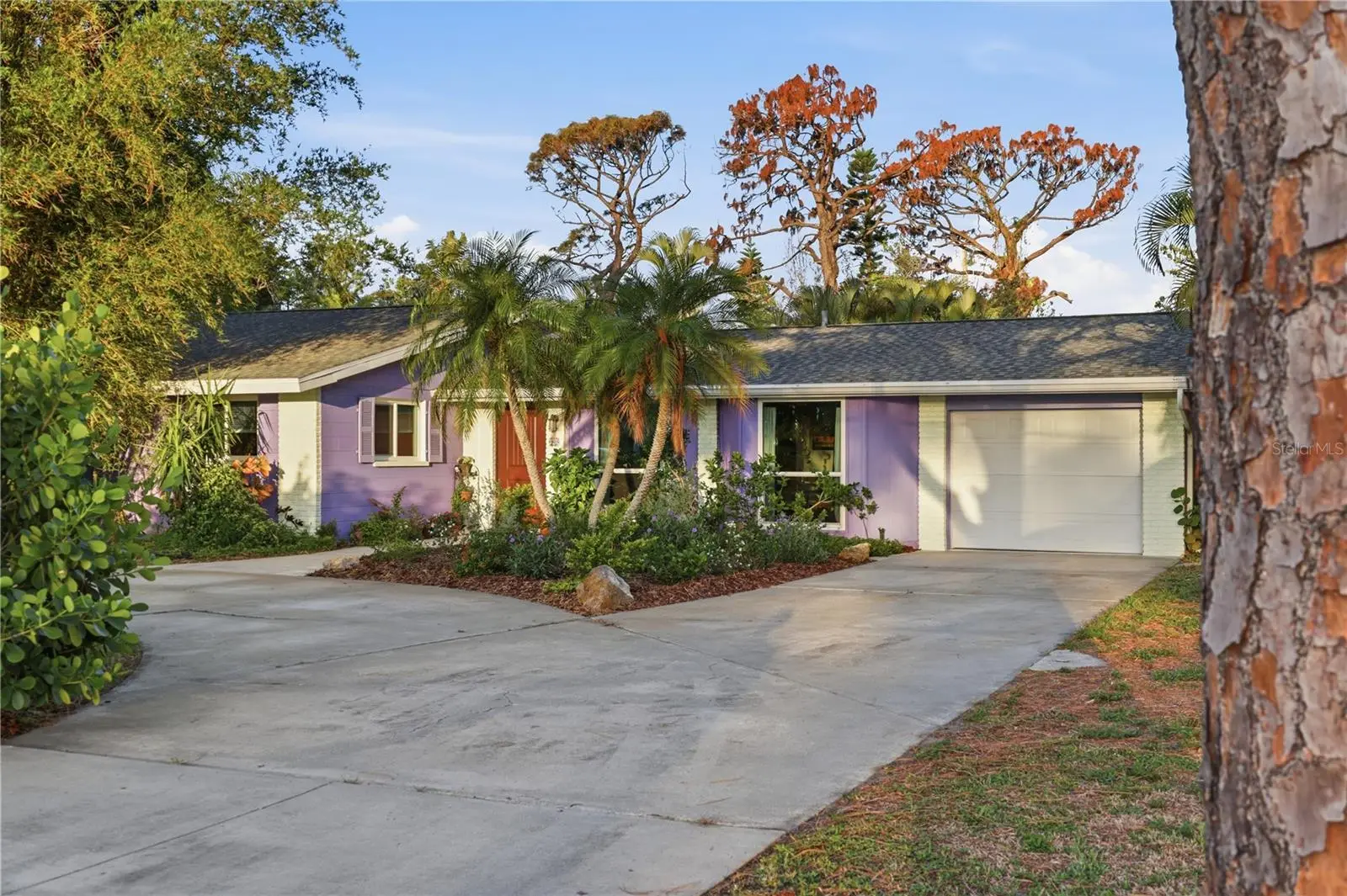 1620 Manor Road, FL