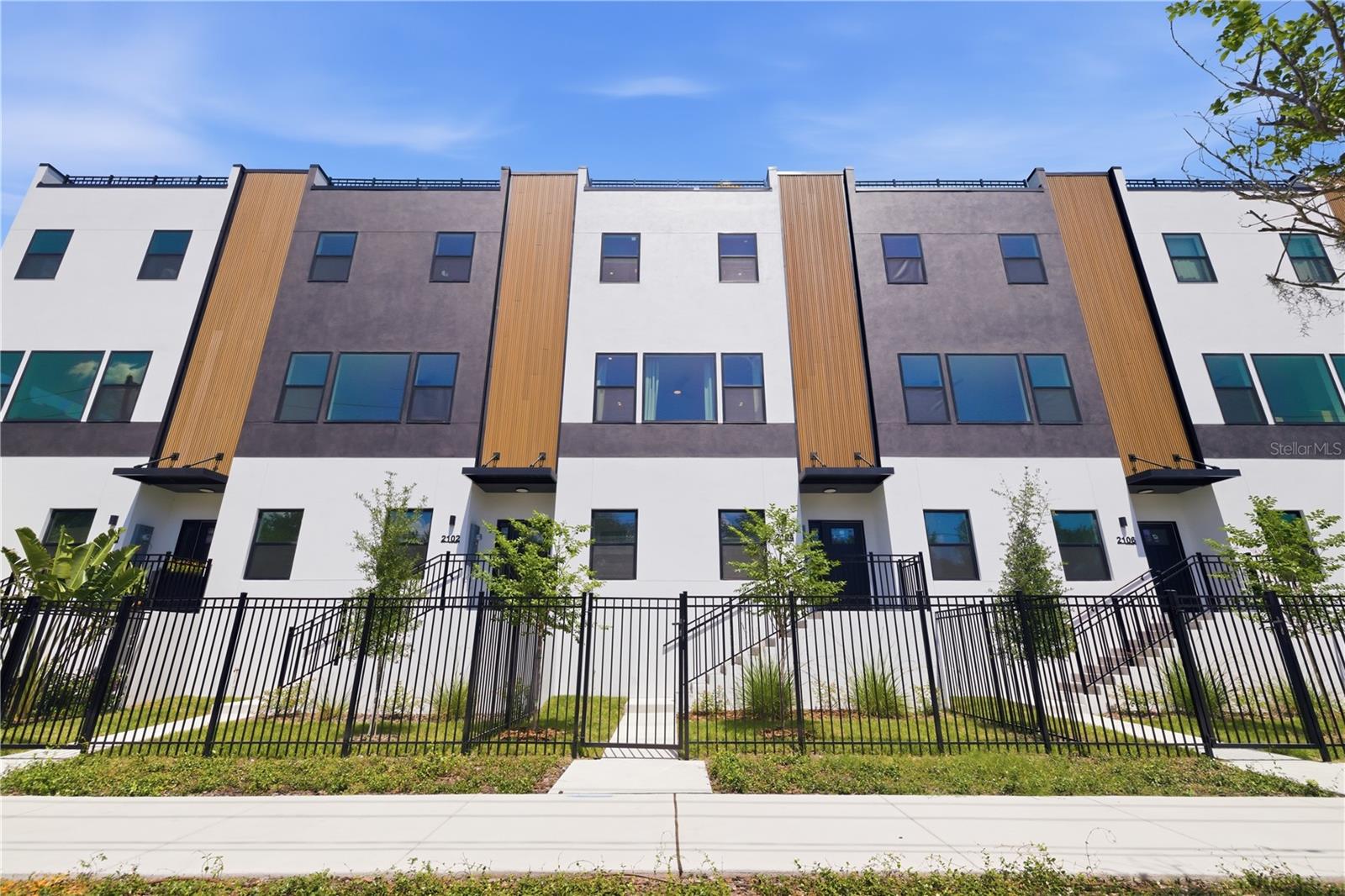 2104 4th Street, FL