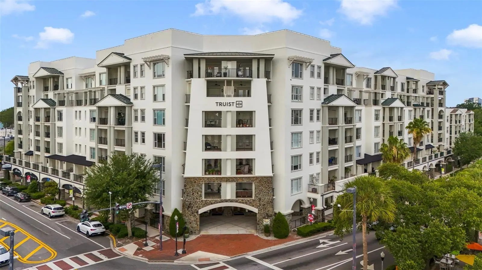 2305 Edgewater Drive, FL