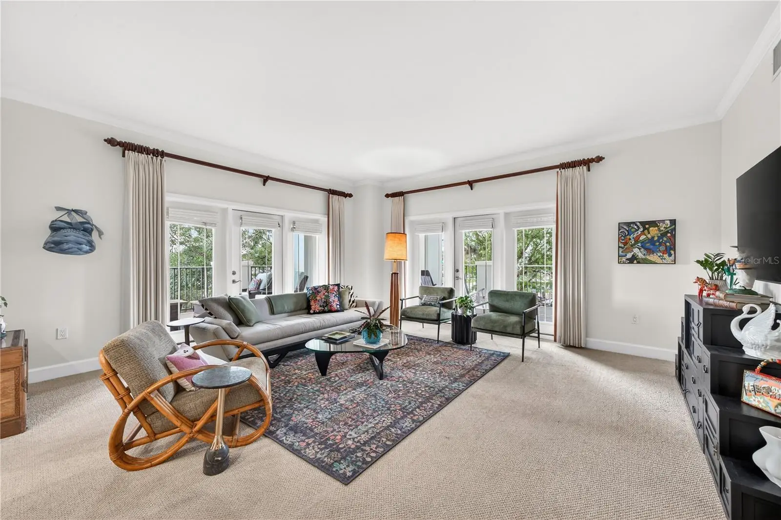 2305 Edgewater Drive, FL