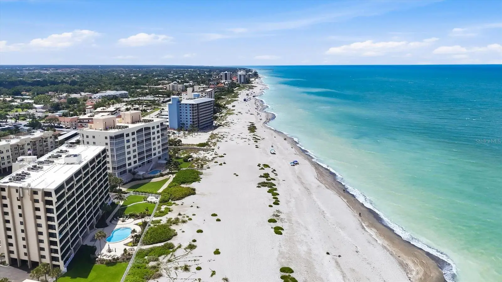 995 Laguna Drive, FL