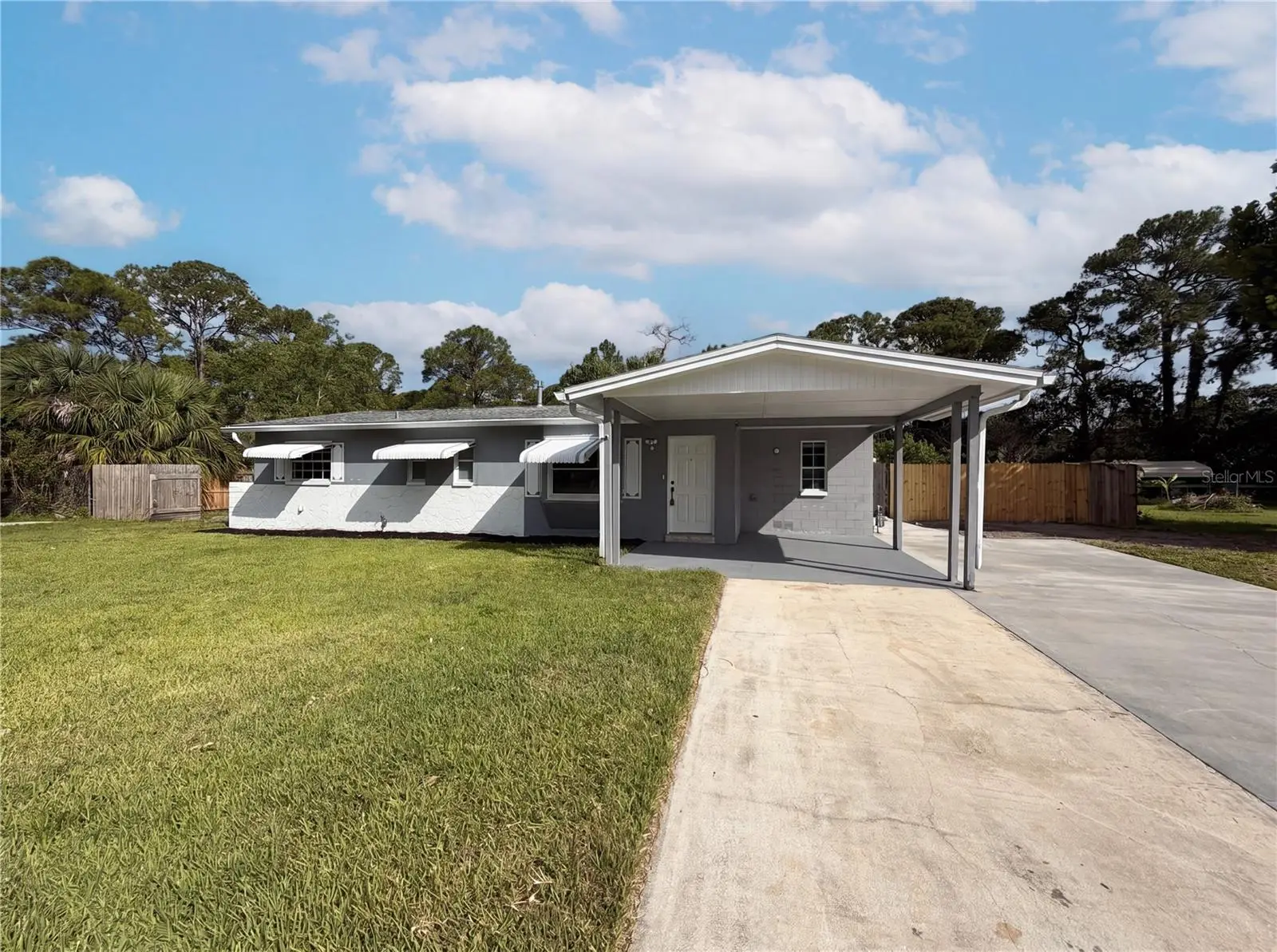 1057 Lakemoor Boulevard, FL