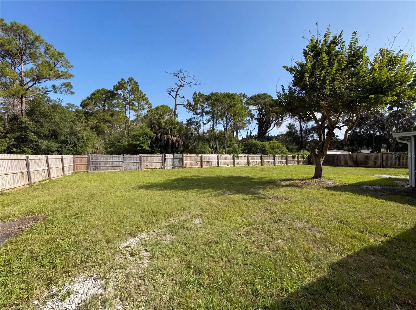 1057 Lakemoor Boulevard, FL