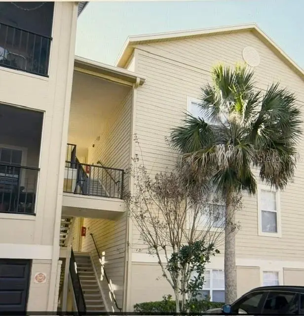 404 Summit Ridge Place, FL