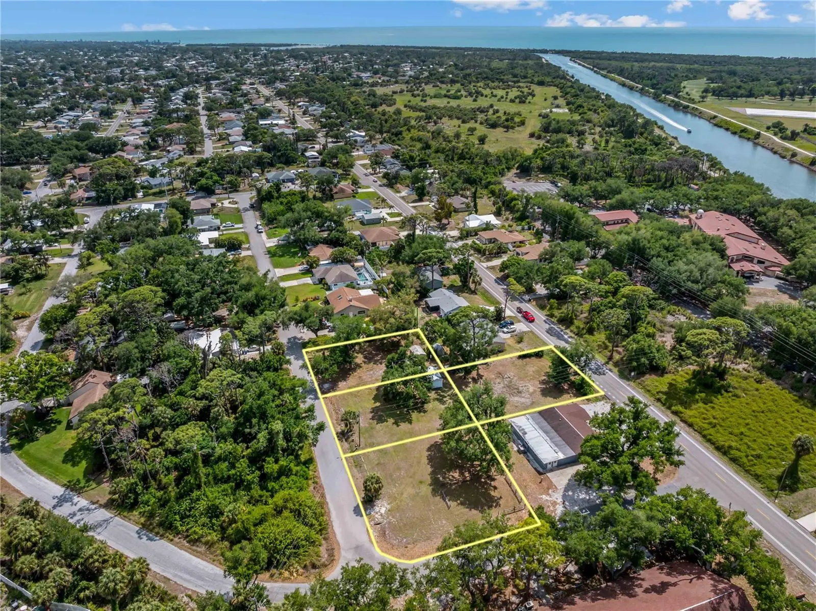 Shamrock Drive, FL