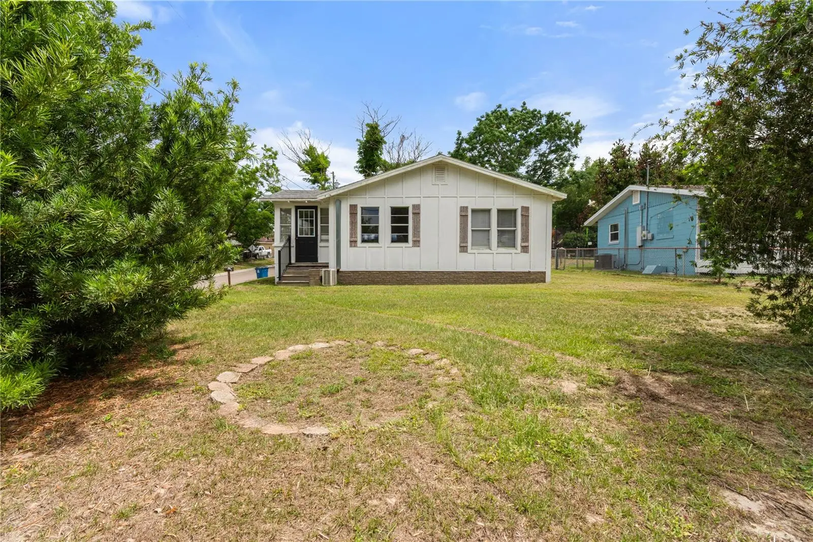 301 Weaver Avenue, FL
