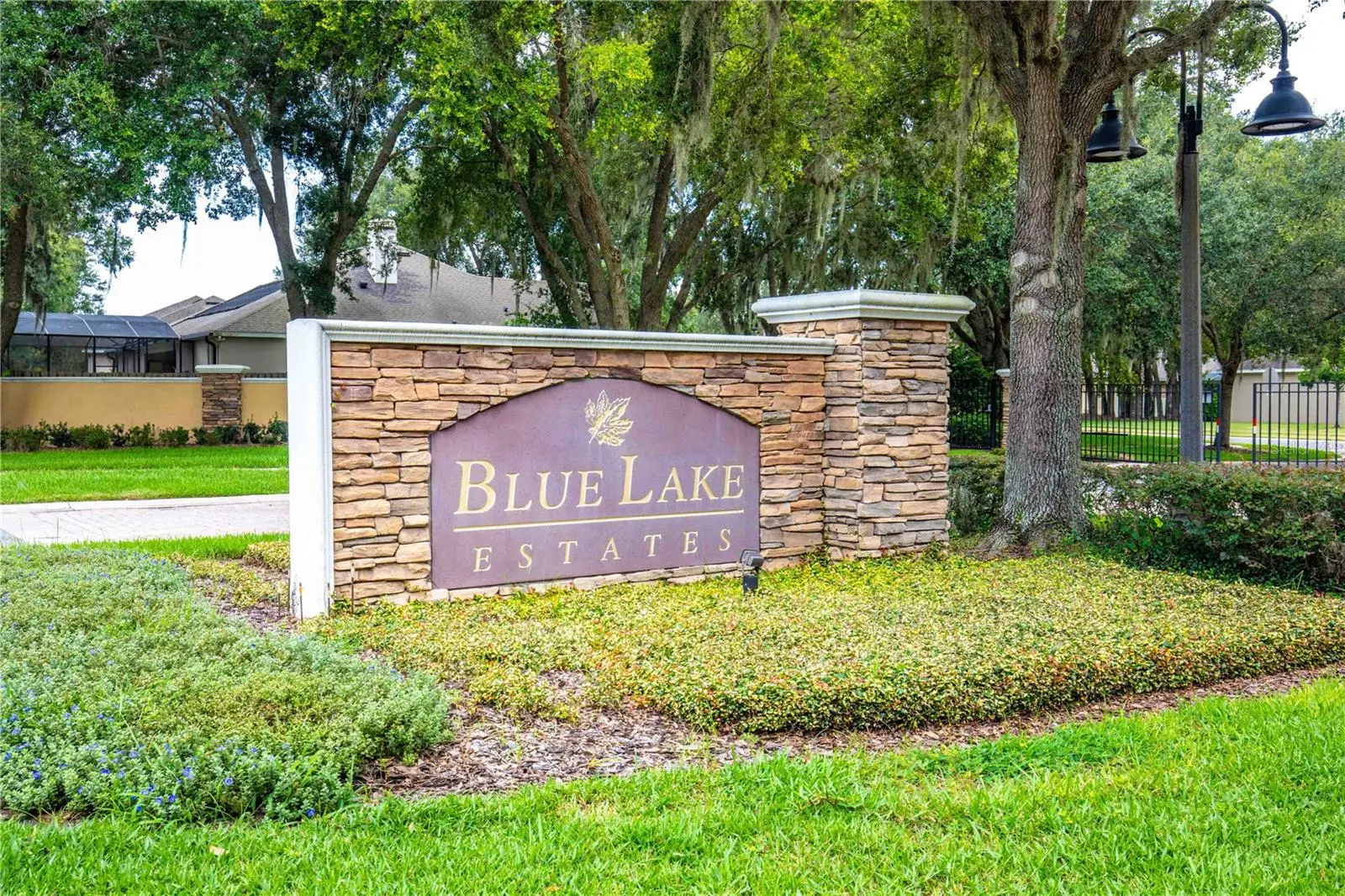 303 Blue Water Edge Drive, FL