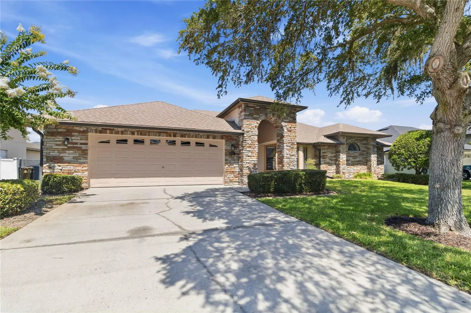 122 Lena Ann Drive, FL