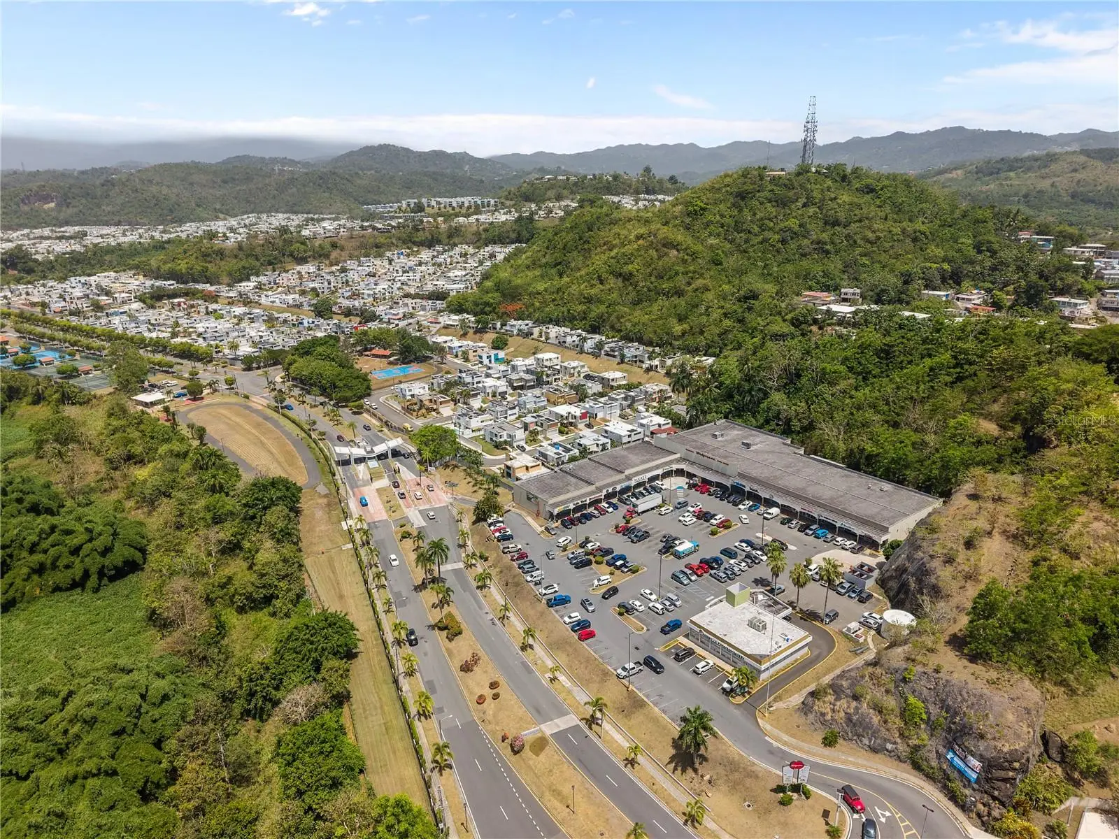 Via Pedregal Cond Montecillo Court Via Pedregal Apt #4808, PR