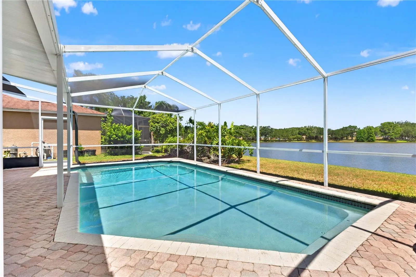 11503 Whispering Hollow Drive, FL