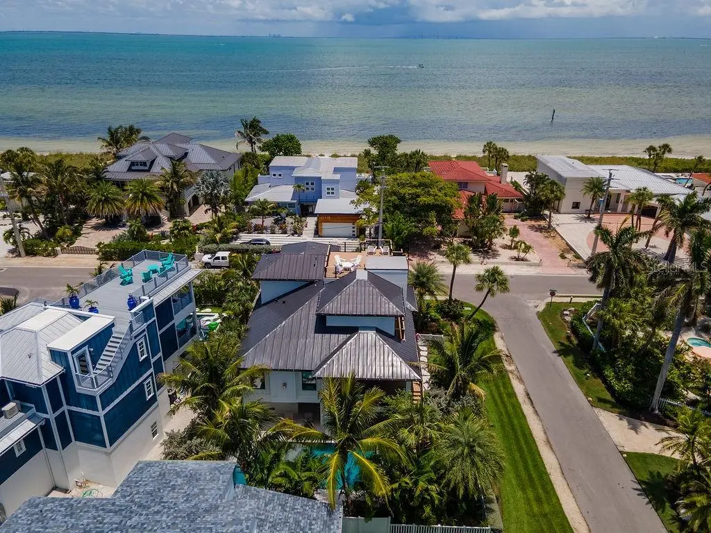 526 Seagull Way, FL
