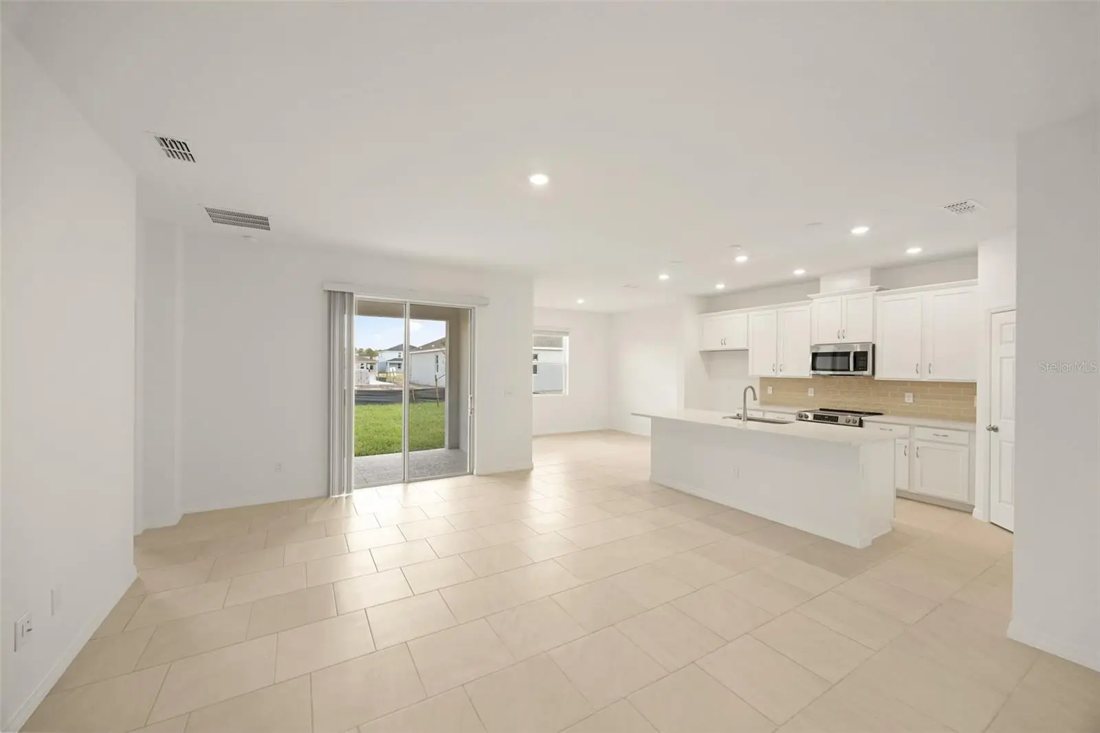1819 Lattice Way, FL
