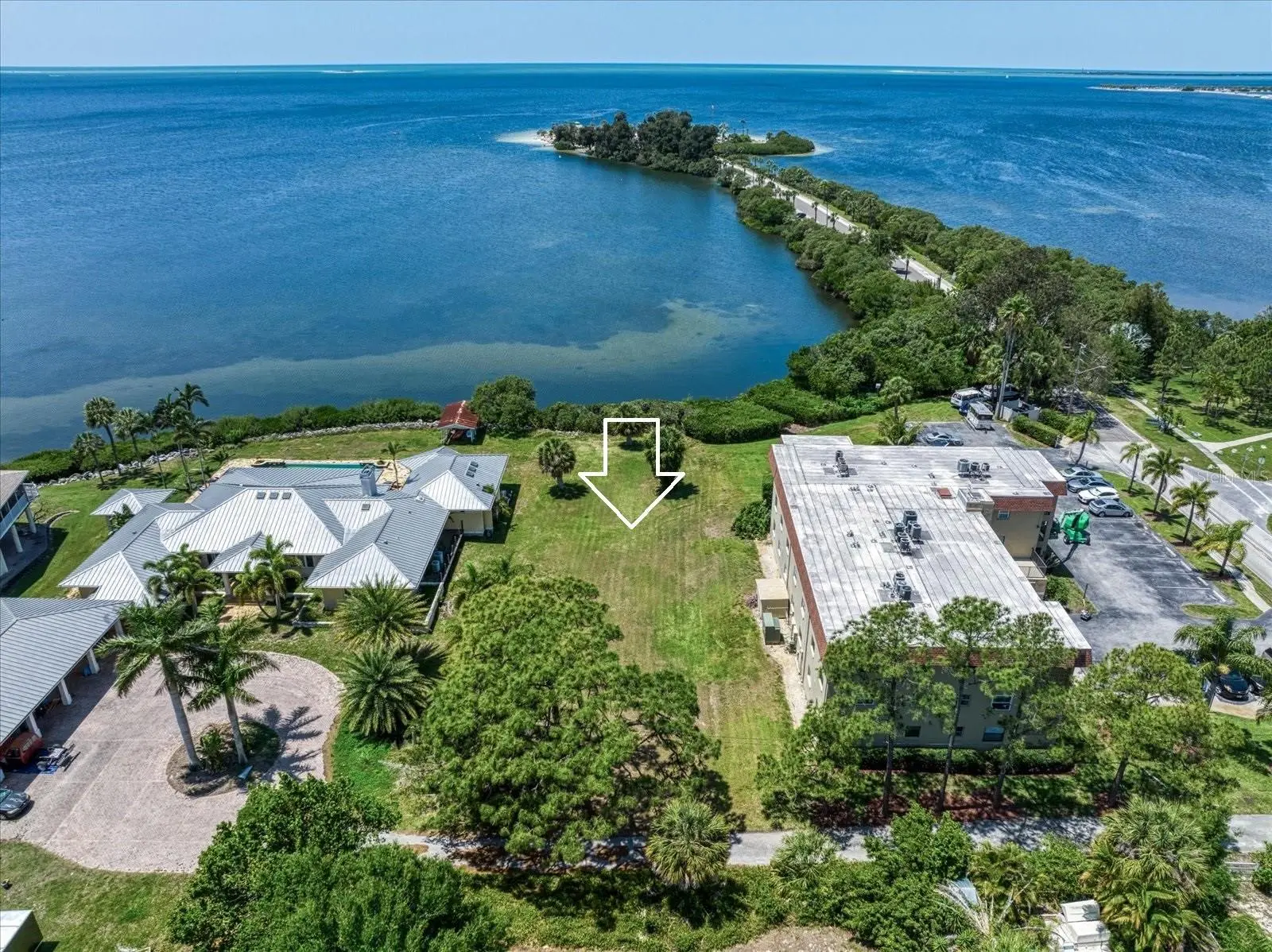1725 Gulf Road, FL