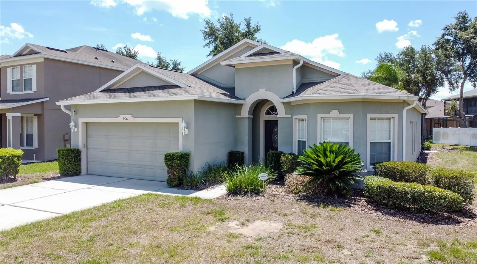 906 Dorset Place, FL