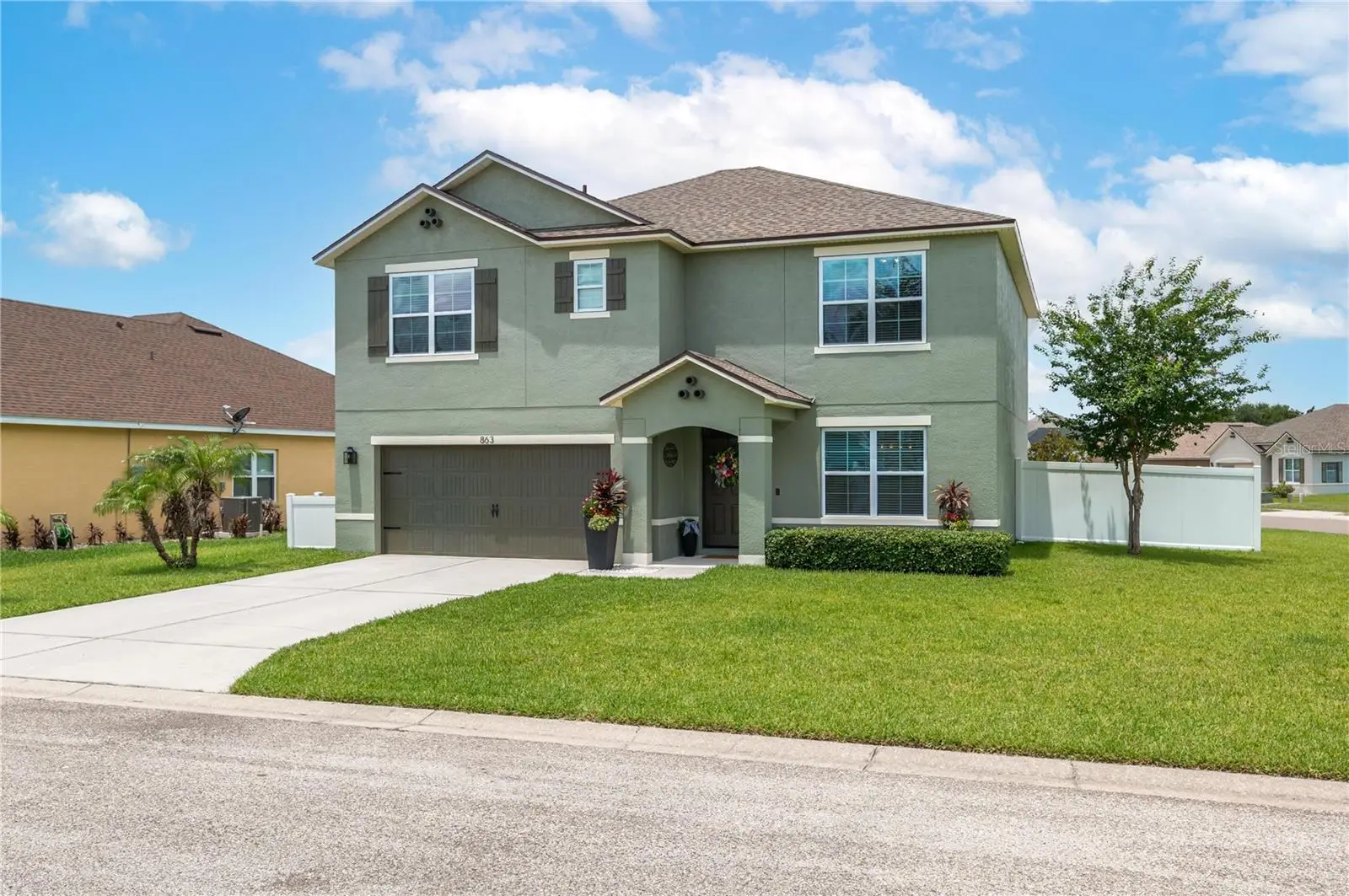 863 Lake Cummings Boulevard, FL