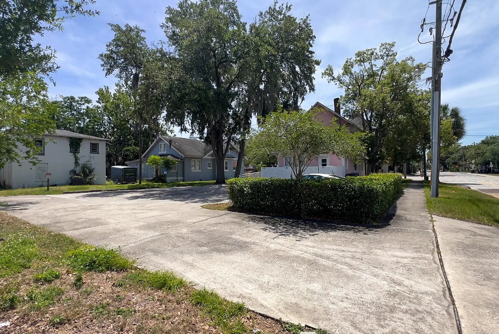 821 Emmett Street, FL