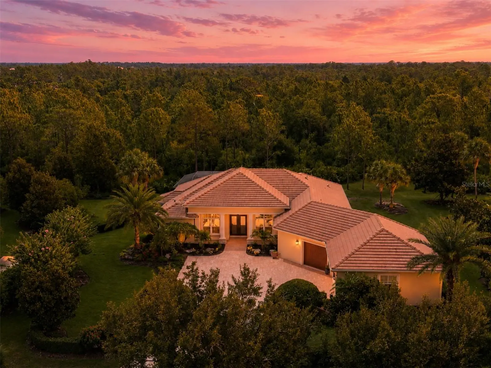 19452 Beacon Park Place, FL