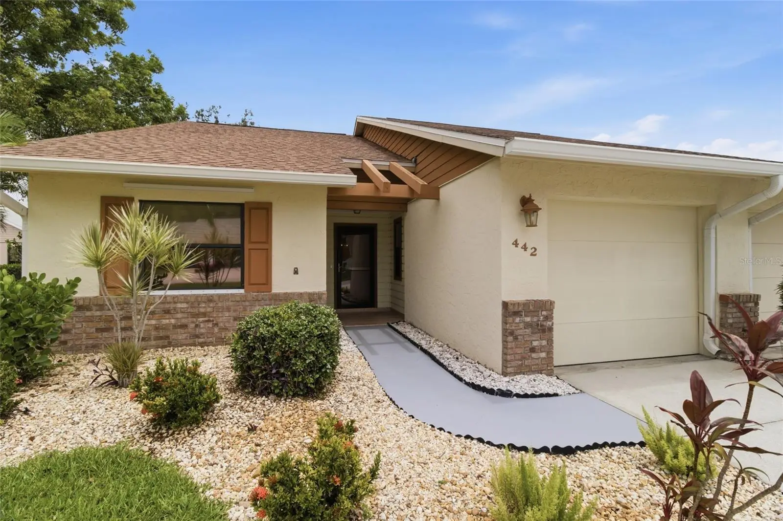 442 Pendleton Drive, FL