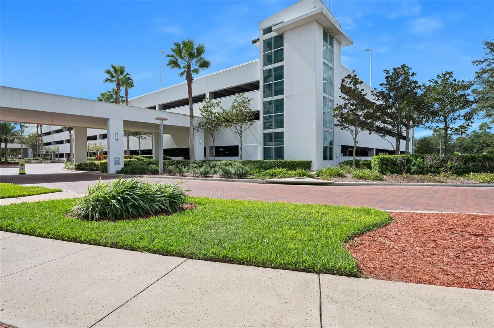 231 Riverside Drive, FL
