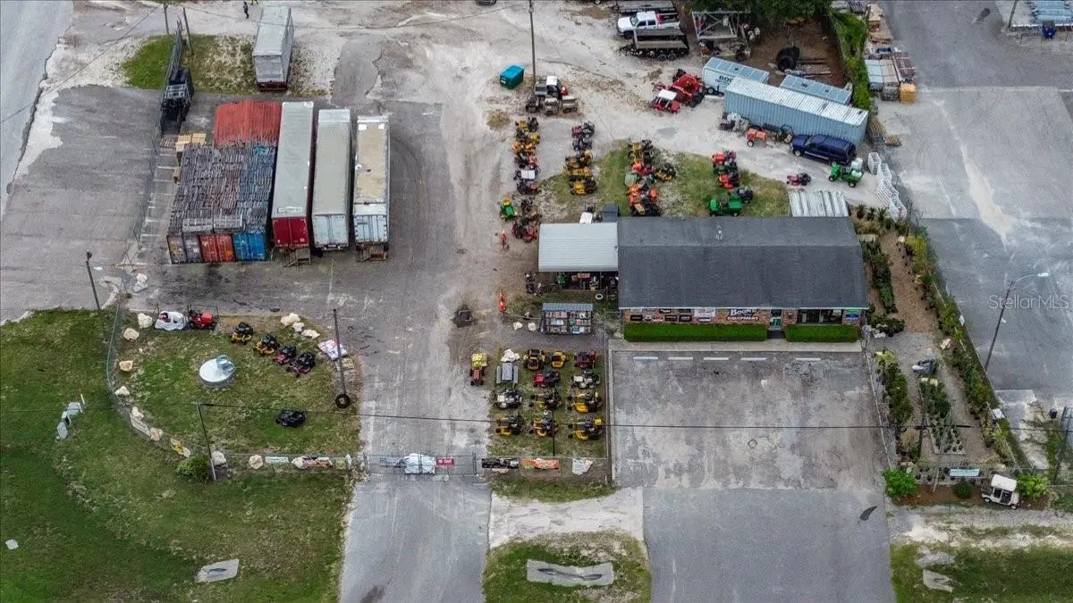 17962 Us Highway 441, FL