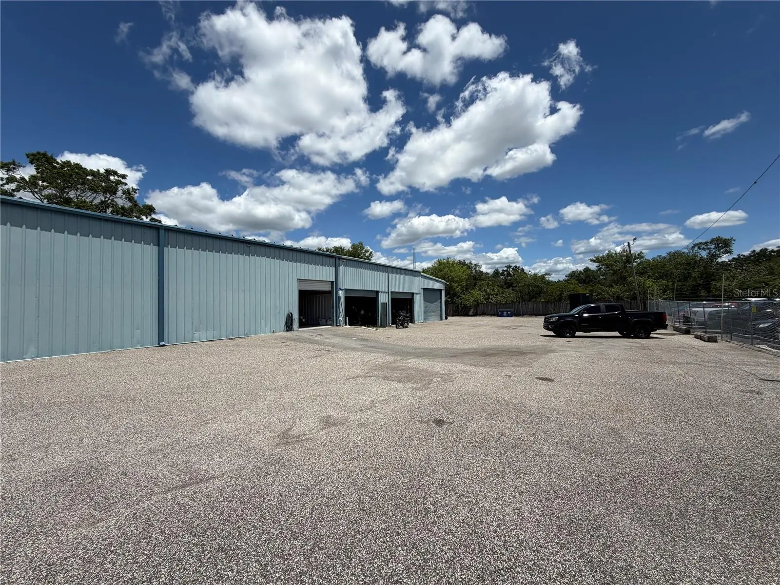 15921 Florida Avenue, FL