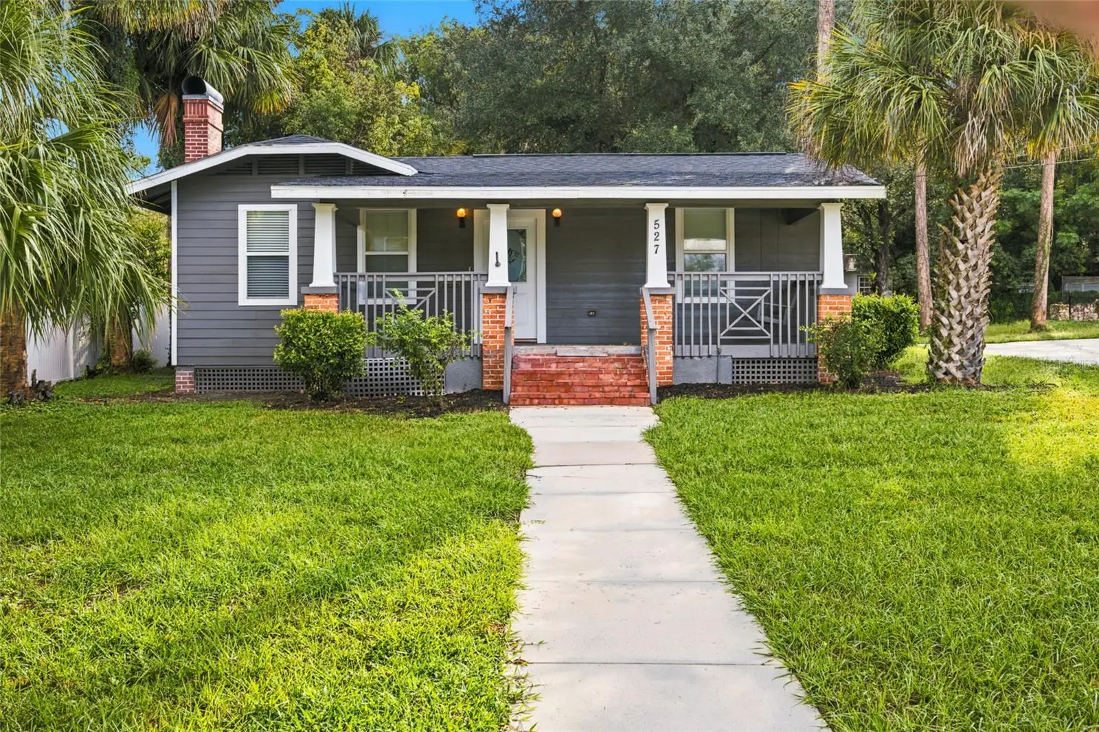 527 8th Avenue, FL