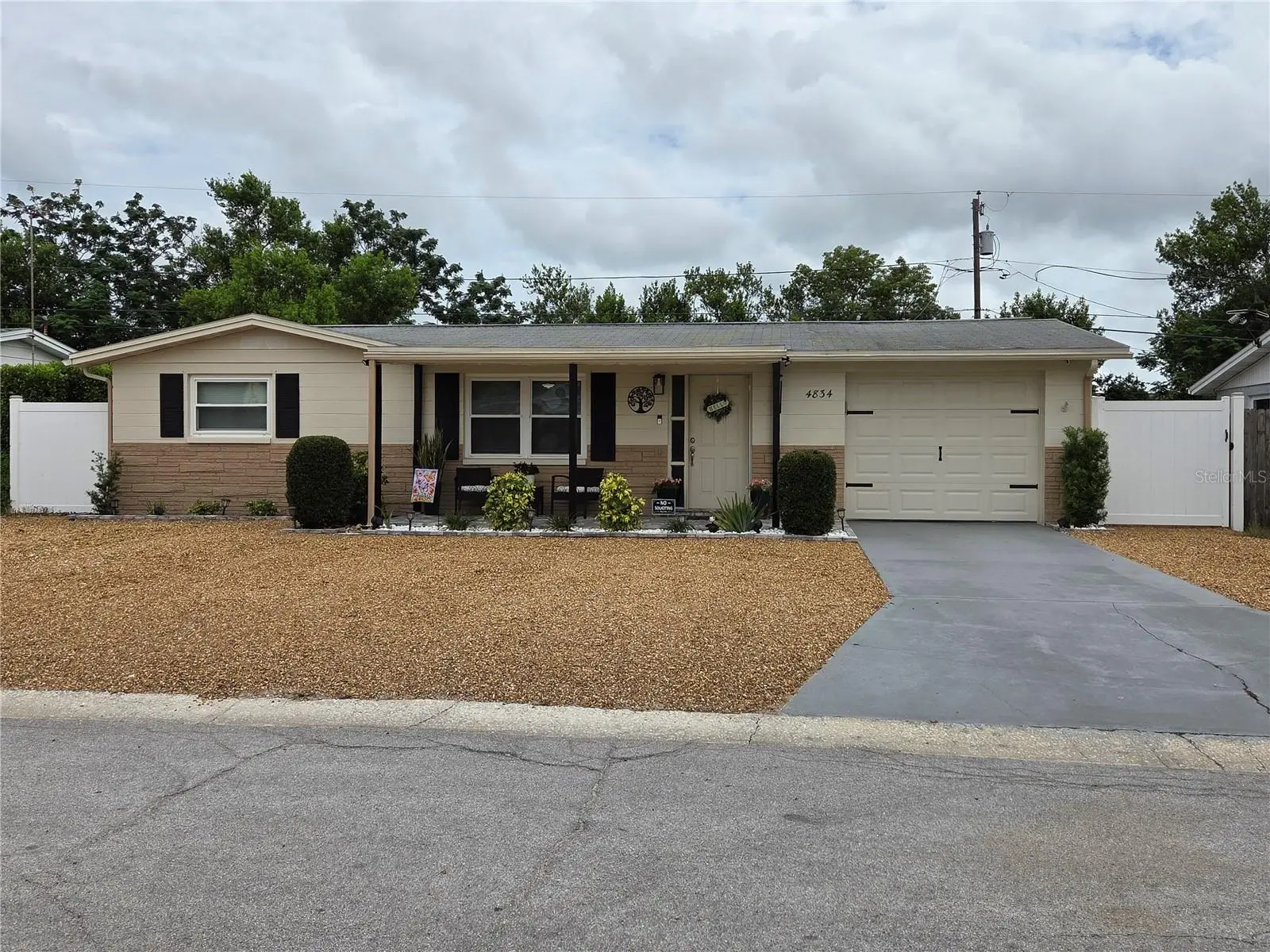 4834 Gaslight Avenue, FL