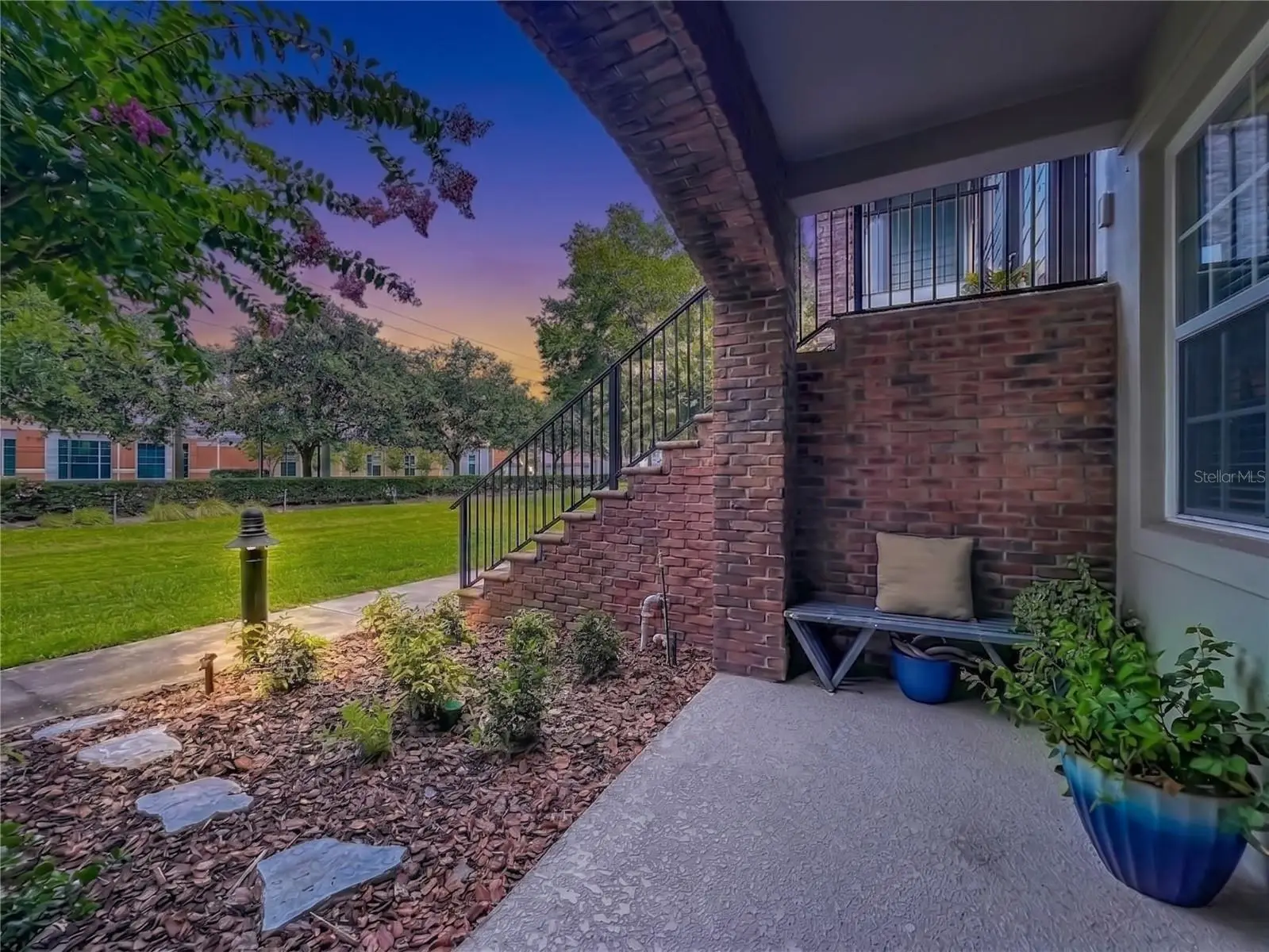 736 Catalonia Cove, FL