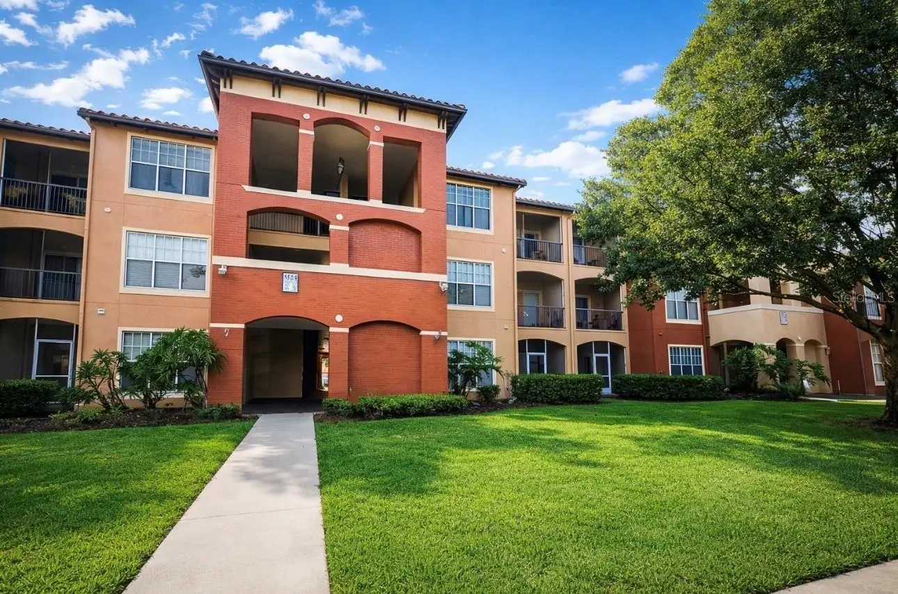 5524 Metrowest Boulevard, FL