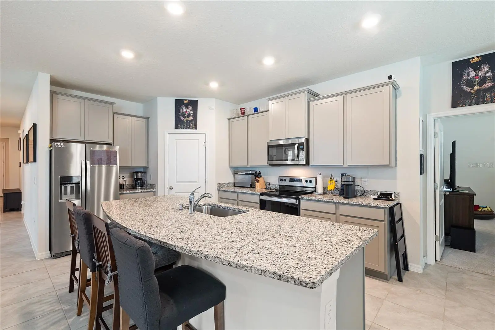 12401 Shining Willow Street, FL