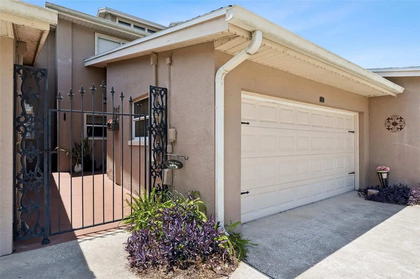 815 Chestnut Street, FL