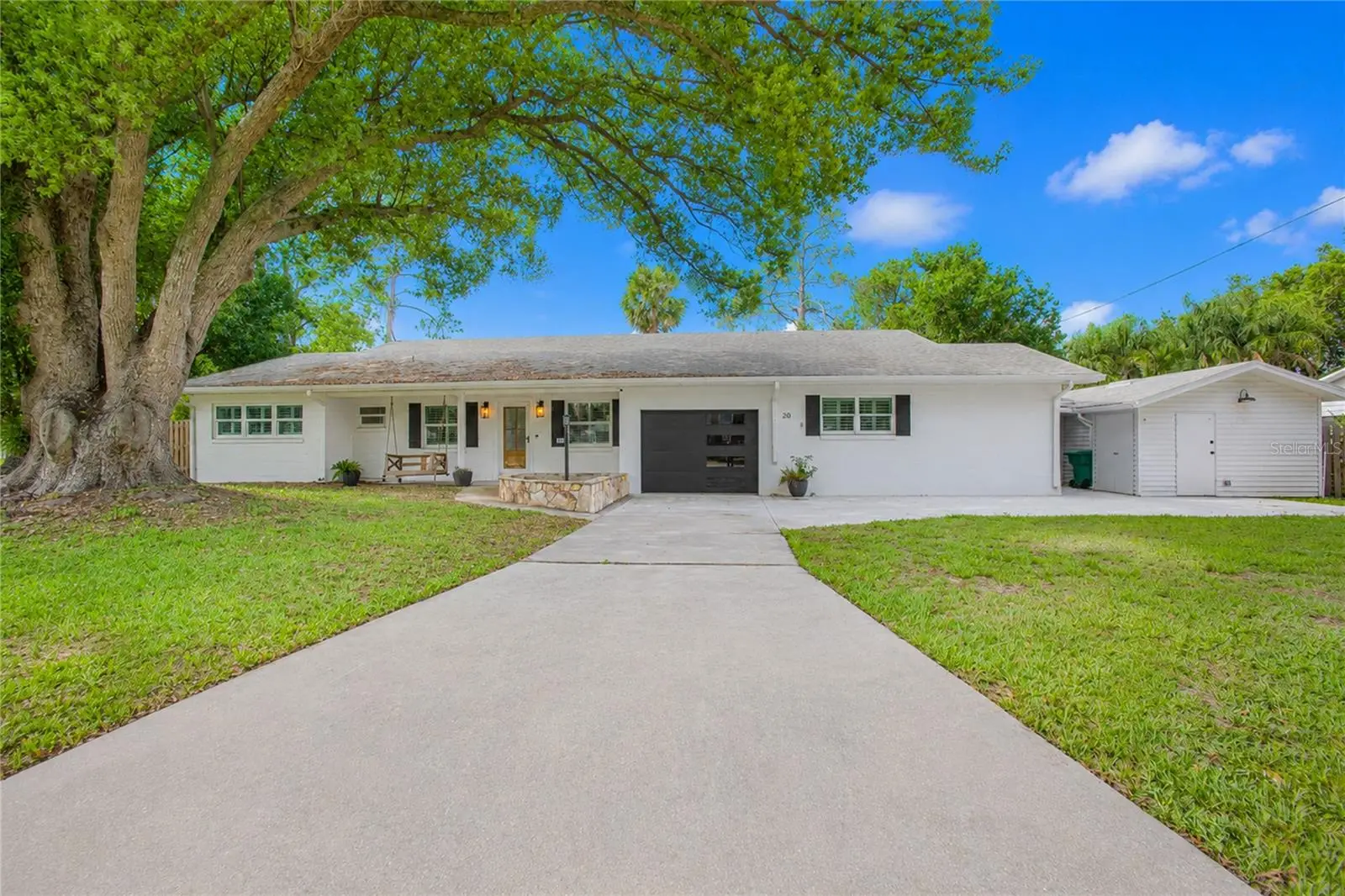 20 Division Street, FL