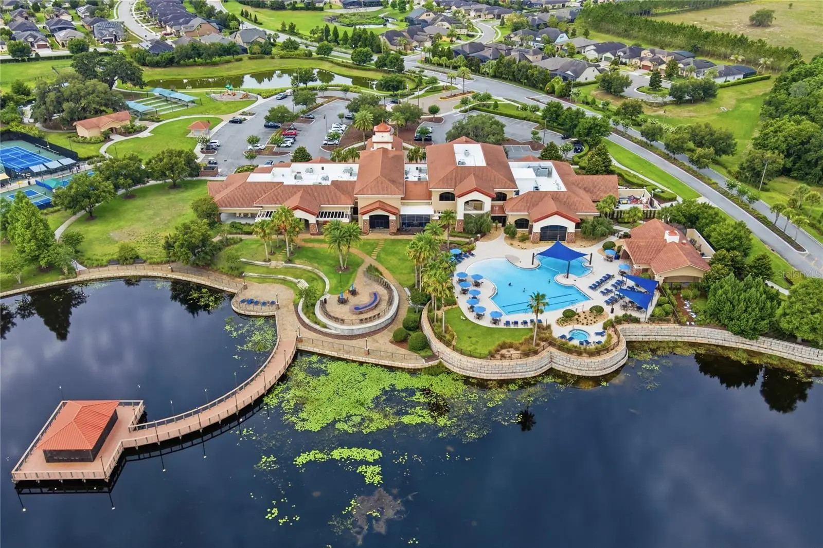 212 Granada Lane, FL