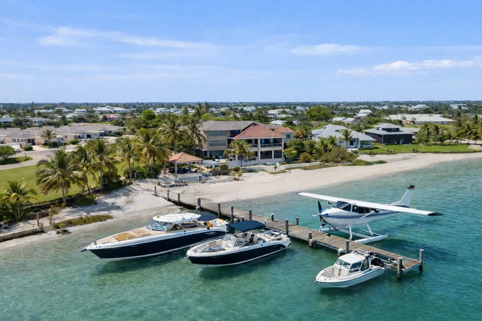211 Kingfisher Drive, FL