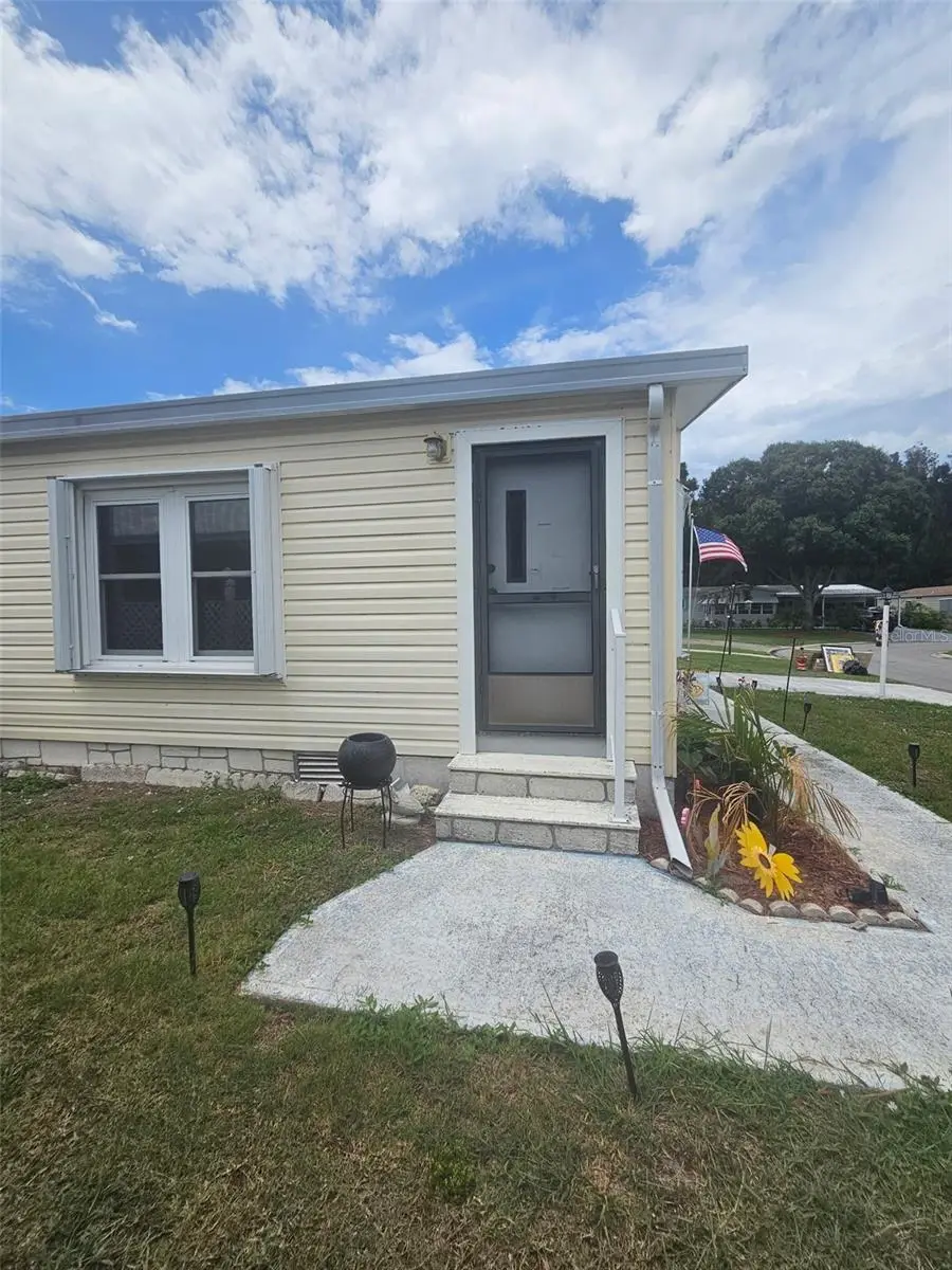 475 Papaya Circle, FL